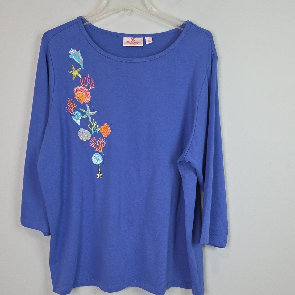 Quacker Factory Seashell Embroidered Fun Dangle Shirt size 1X